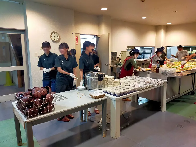 VANスクエアガーデン 昼食 菅平パインビークスキー場