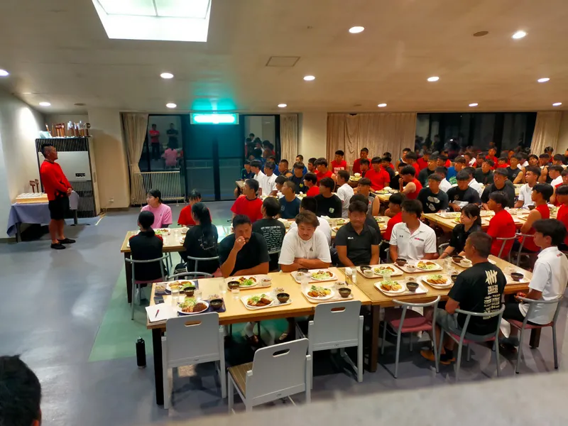 VANスクエアガーデン 昼食 菅平パインビークスキー場
