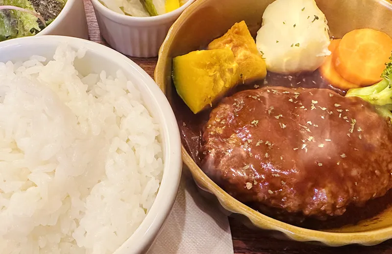VANスクエアガーデン 昼食 菅平パインビークスキー場